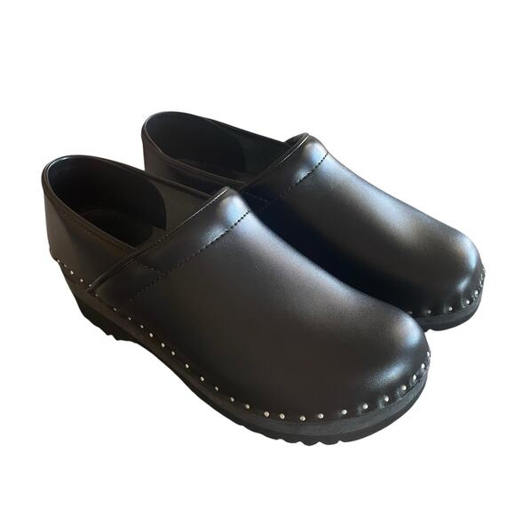 TROENTORPS Mens Size 43/9.5-10 Black Leather Silver Studded Comfort Clogs Sweden main image 5
